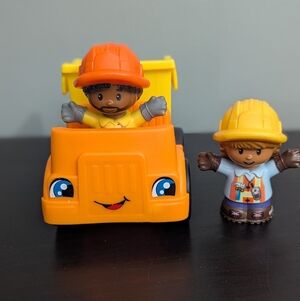 Fishers Price Little People Construction Toy Truck with Figures